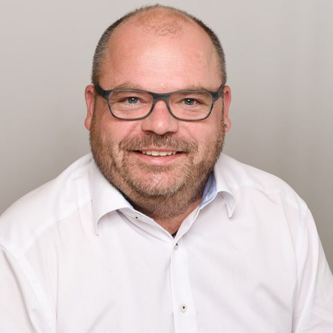 Edgar Tino Elsasser